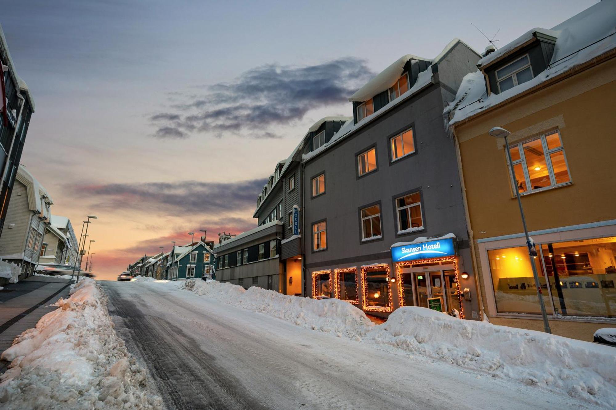 Enter Skansen Hotel Tromso Bagian luar foto